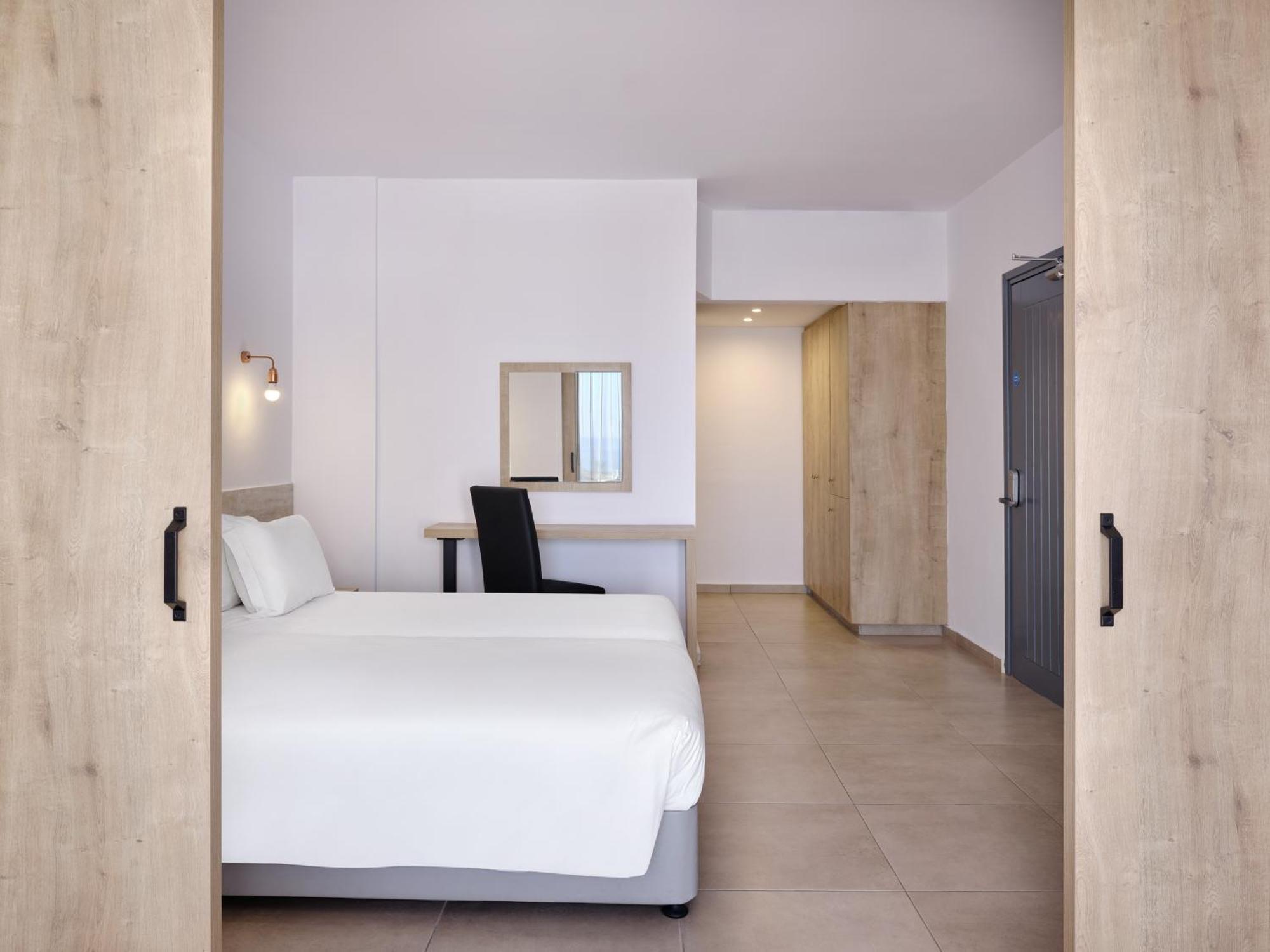 Resort Atlantica Panthea Aya Napa